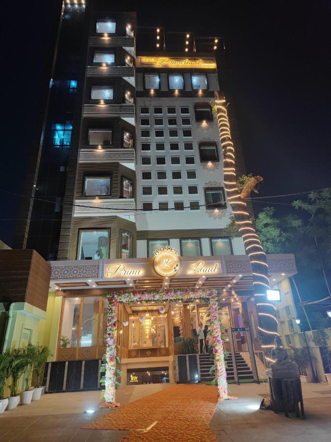 Prime Land Hotel Varanasi Eksteriør billede