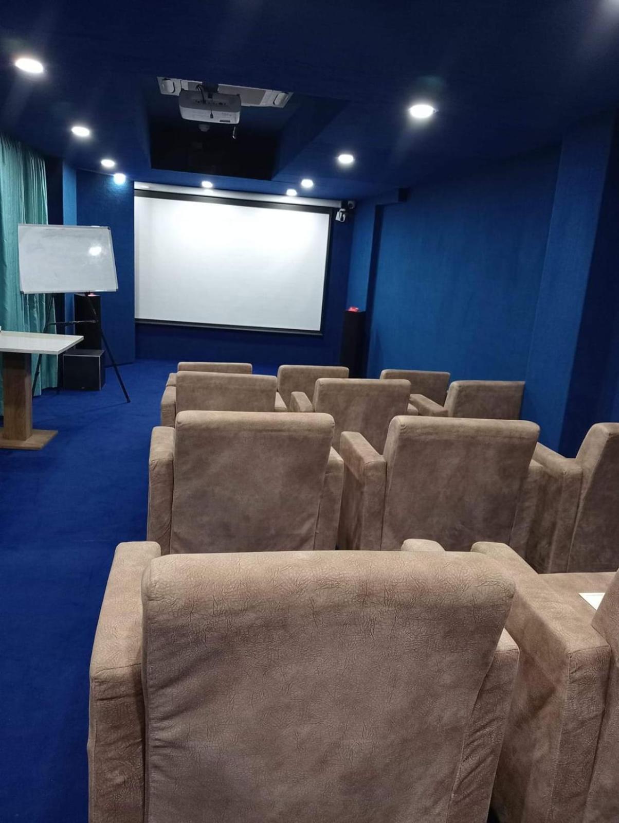 Prime Land Hotel Varanasi Eksteriør billede